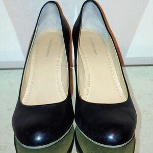 Calvin Klein wood heel Size 9